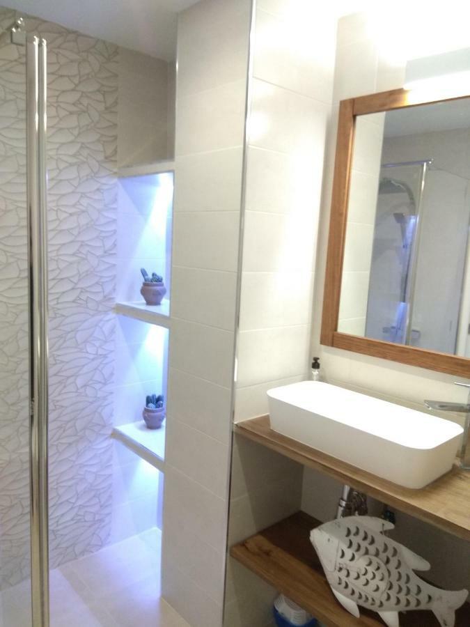 A 150 Metros Del Mar, Parking Y Wifi Appartement Salobreña